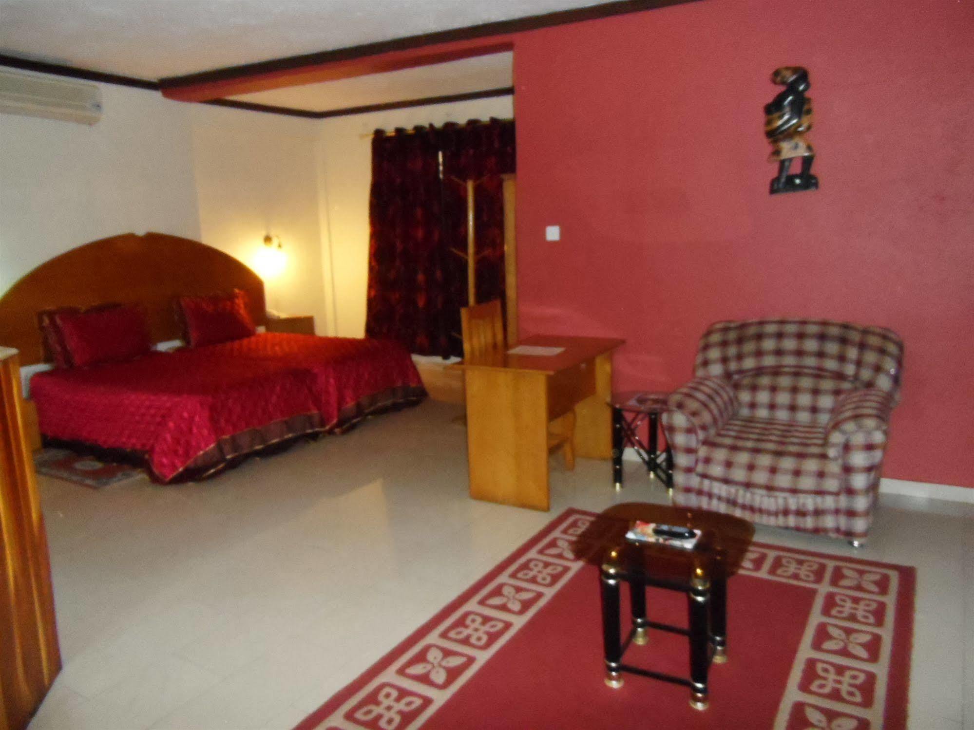 Hotel De Texas Κούμασι Εξωτερικό φωτογραφία